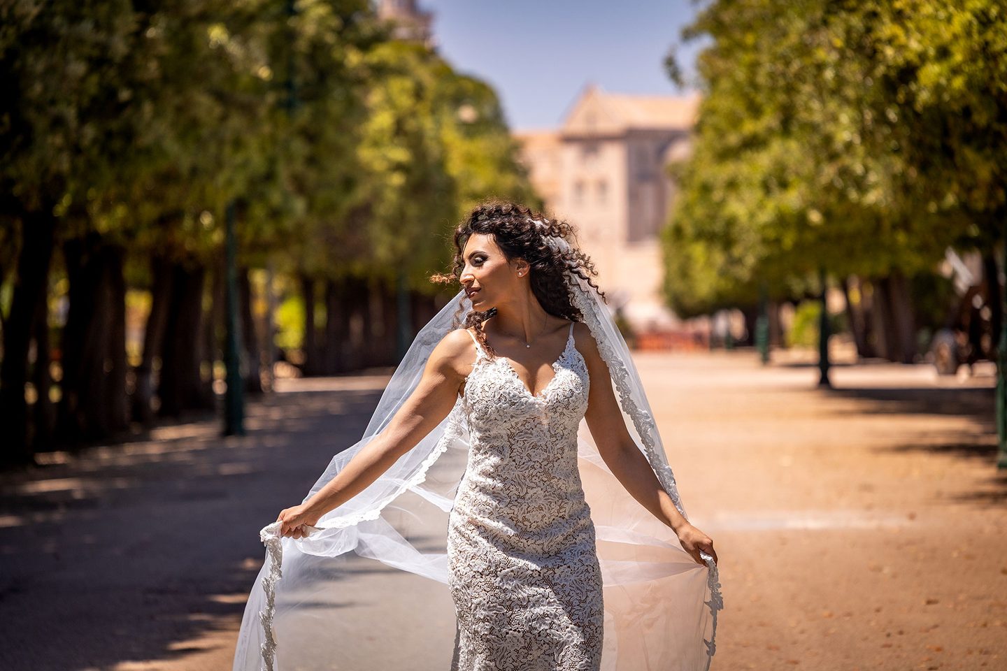 La sposa velo viale citta